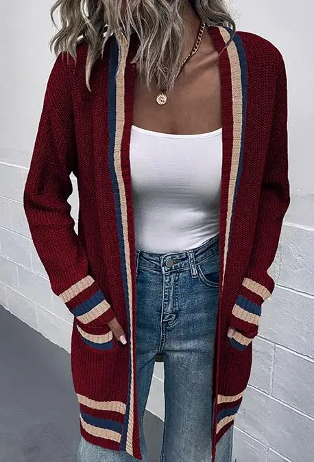 Fashion Women's Cardigan Coat Autumn and Winter Color Contrast Striped Pocket Knitwear Casual Cardigan Long Sleeves Sweater Coat
Fashion Women's Cardigan Coat Autumn and Winter Color Contrast Striped Pocket Knitwear Casual Cardigan Long Sleeves Sweater Coat