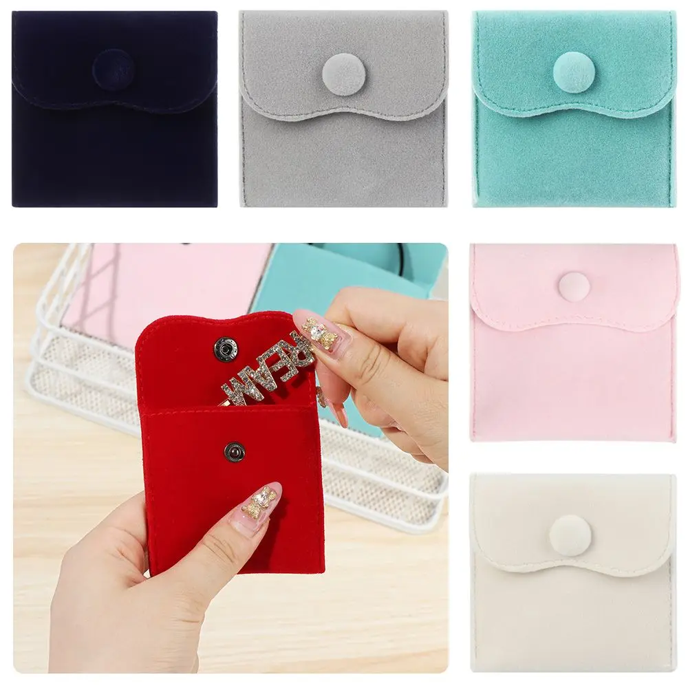 Flannelette Jewelry Packaging Bag Snap Velvet Earrings Necklace Bracelet Organizer Bag Pouch
Flannelette Jewelry Packaging Bag Snap Velvet Earrings Necklace Bracelet Organizer Bag Pouch