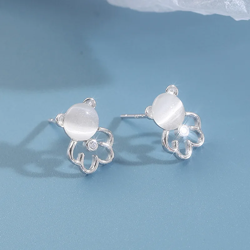 Delicate Jewelry Geometric Little Bear Earrings Hot Sale New Design Lovely Hollow Transparent Resin Stud Earrings For Girl Gifts
Delicate Jewelry Geometric Little Bear Earrings Hot Sale New Design Lovely Hollow Transparent Resin Stud Earrings For Girl Gifts
