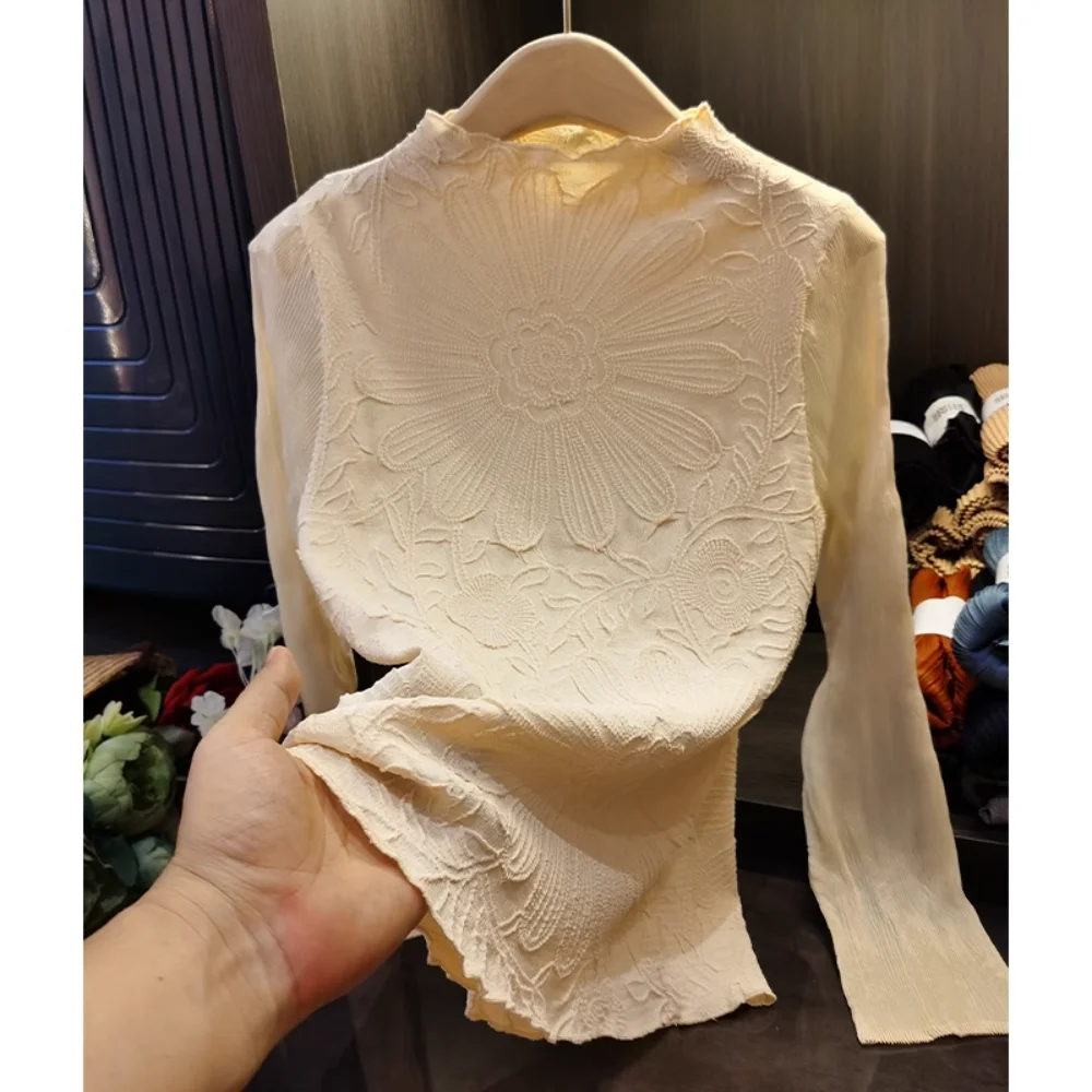 Miyake Embroidery Pleated Knurling T-shirt Top Women Solid Insert Women's T-shirt Office Ladies Fashon Casual Women Clothing
Miyake Embroidery Pleated Knurling T-shirt Top Women Solid Insert Women's T-shirt Office Ladies Fashon Casual Women Clothing