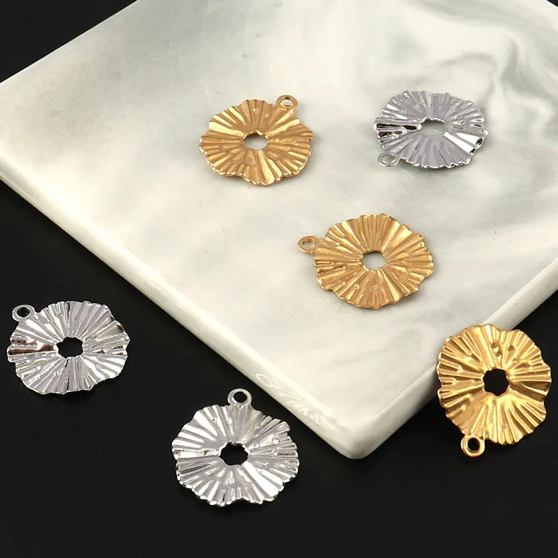 5PCS/lot God Stianless Steel Monstera Leaf Charm Palm Leaves Earring Charms Pendant For DIY Jewelry Findings Making Accessories
5PCS/lot God Stianless Steel Monstera Leaf Charm Palm Leaves Earring Charms Pendant For DIY Jewelry Findings Making Accessories