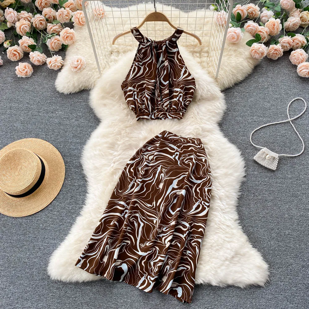 Fashion Set Summer New French Ladies Temperament O Neck Short Sleeveless Tops + Maroon High Waist A-line Slim Skirt Suit
Fashion Set Summer New French Ladies Temperament O Neck Short Sleeveless Tops + Maroon High Waist A-line Slim Skirt Suit