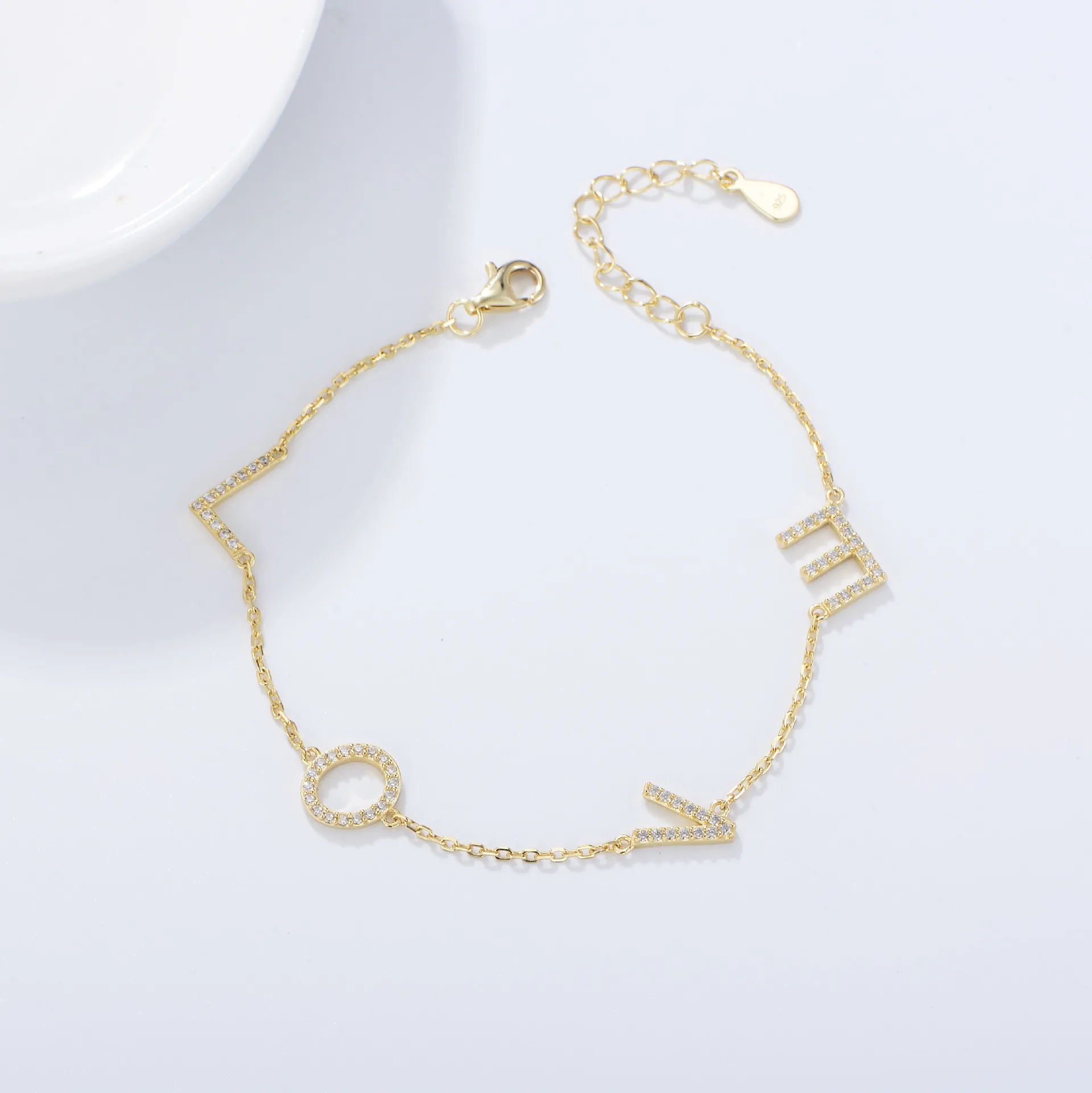 Love Letter Diamond Studded Sterling Silver Bracelet Ins Style Niche Design Euro and American Simple Personalized Zircon Jewelry
Love Letter Diamond Studded Sterling Silver Bracelet Ins Style Niche Design Euro and American Simple Personalized Zircon Jewelry