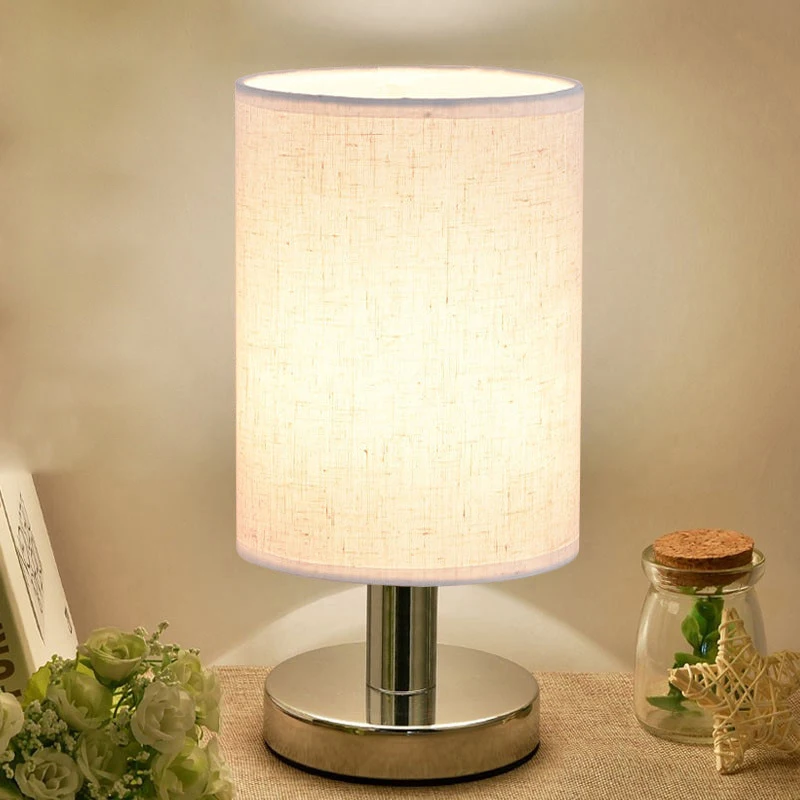 Creative LED Desk Lamp Bedside Lamp Simple Night Lamp Bedroom Button Desk Lamp Decorative Lamp Warm Light US/EU Plug
Creative LED Desk Lamp Bedside Lamp Simple Night Lamp Bedroom Button Desk Lamp Decorative Lamp Warm Light US/EU Plug