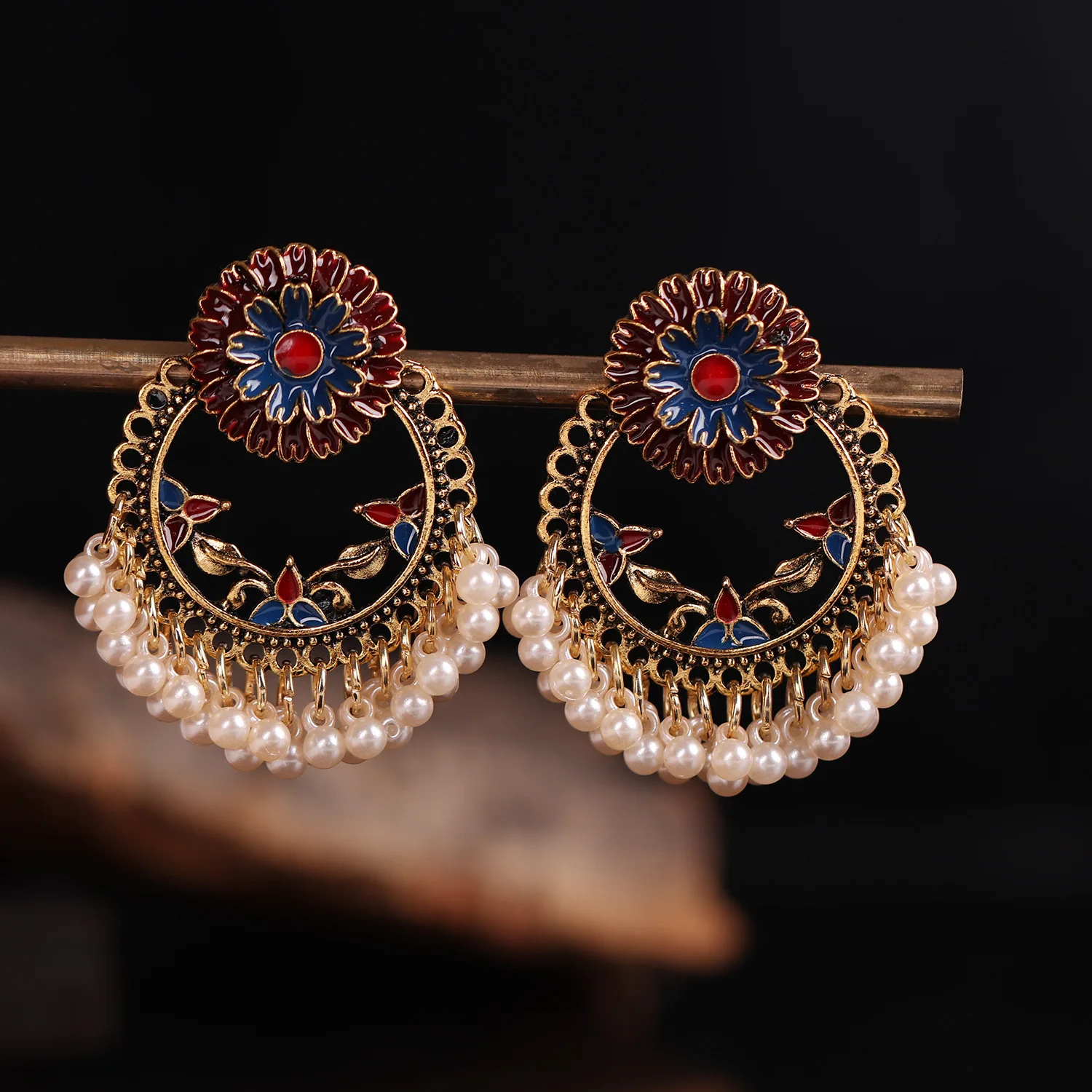 Geometric Bohemia Drop Oil Flower Jewelry Pearl Earrings For Women Accessories Vintage Jewelry Metal Ear Piercing Aretes Earring
Geometric Bohemia Drop Oil Flower Jewelry Pearl Earrings For Women Accessories Vintage Jewelry Metal Ear Piercing Aretes Earring