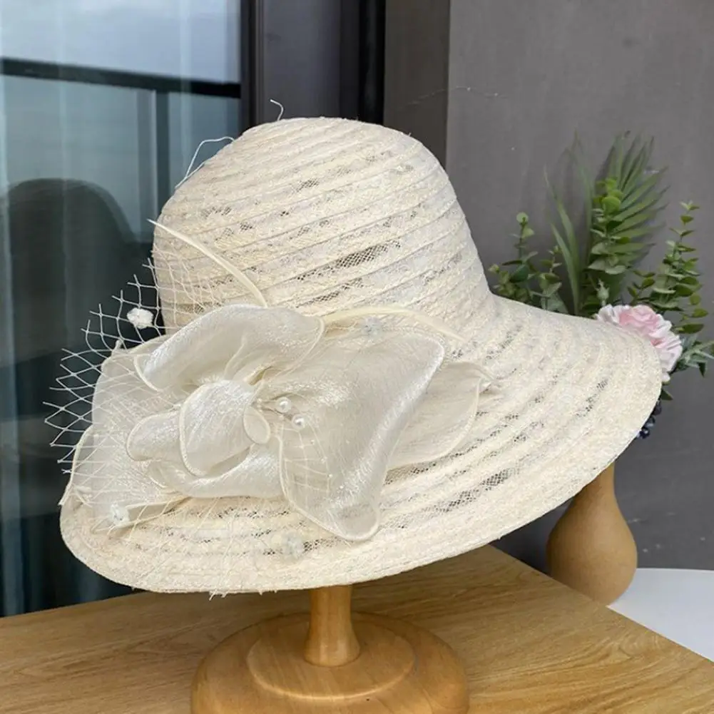 

Elegant Women Bucket Hat Elegant Wide Brim Lace Stitching Beach Fascinator Hat with Faux Pearls Flower Decor Summer Women's