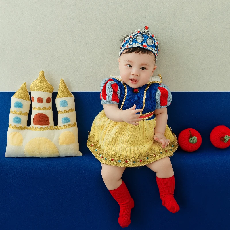 Photo studio infant photography props baby photo knitting full moon 100-day letter dolls wool props costumes
Photo studio infant photography props baby photo knitting full moon 100-day letter dolls wool props costumes
