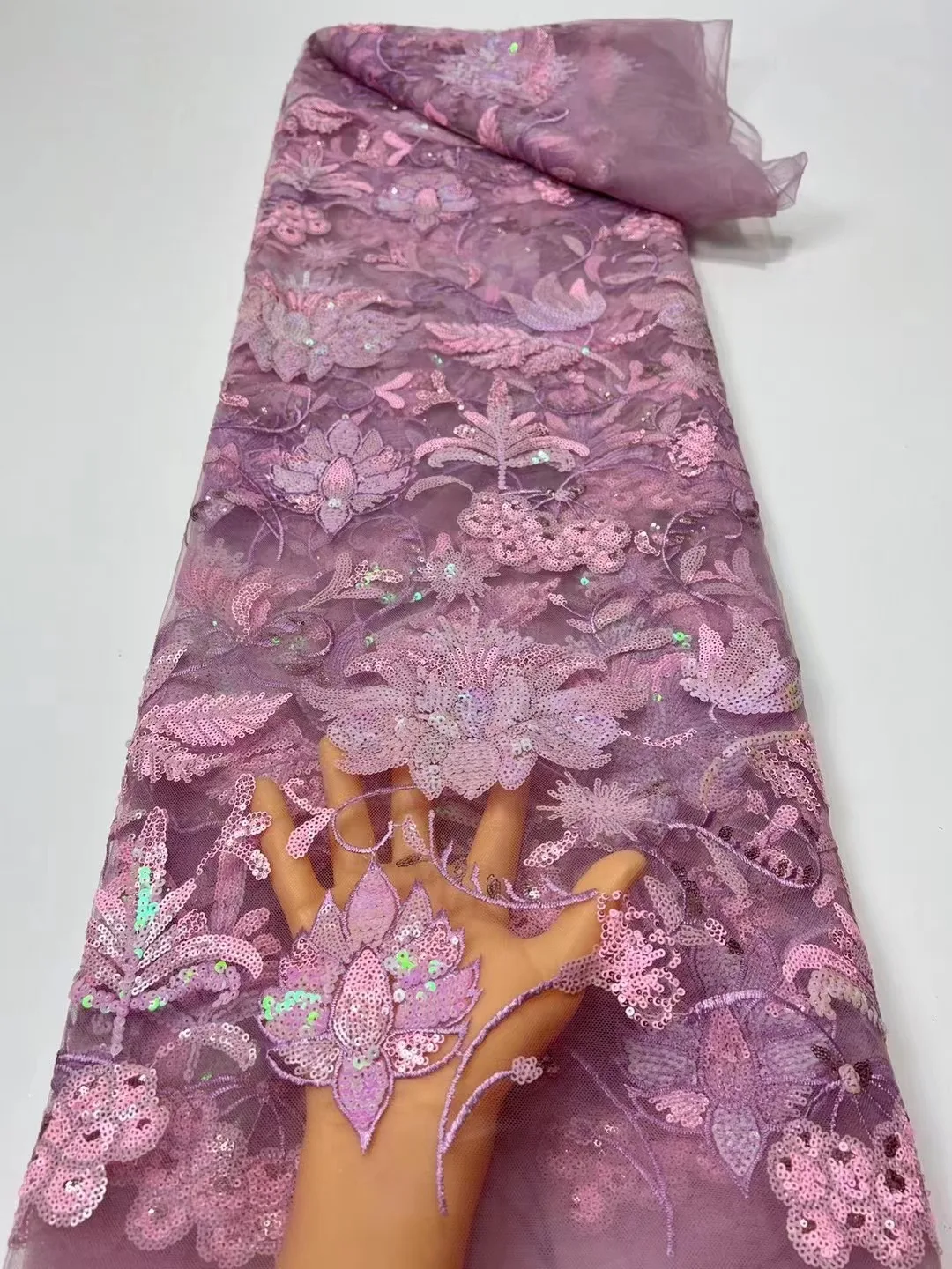 African Sequins Lace Fabric 2023 Purple High Quality Handmade Beaded Nigerian French Tulle Lace Material For Wedding Dress F0909
African Sequins Lace Fabric 2023 Purple High Quality Handmade Beaded Nigerian French Tulle Lace Material For Wedding Dress F0909