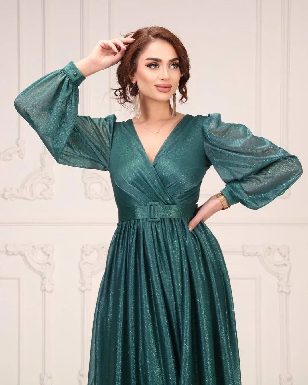 A-Line Prom Dresses Glittering Sexy Party Gowns Off Shoulder Long Sleeves Wear Formal Evening Dress Floor Length
A-Line Prom Dresses Glittering Sexy Party Gowns Off Shoulder Long Sleeves Wear Formal Evening Dress Floor Length