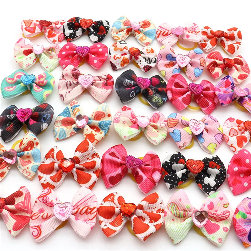 

Valentine's Day Dog Bowknot Pet Hair Bows Decorate Bows with Rubber Band for Small Dogs Puppy Pet Headwear Dog Accessories