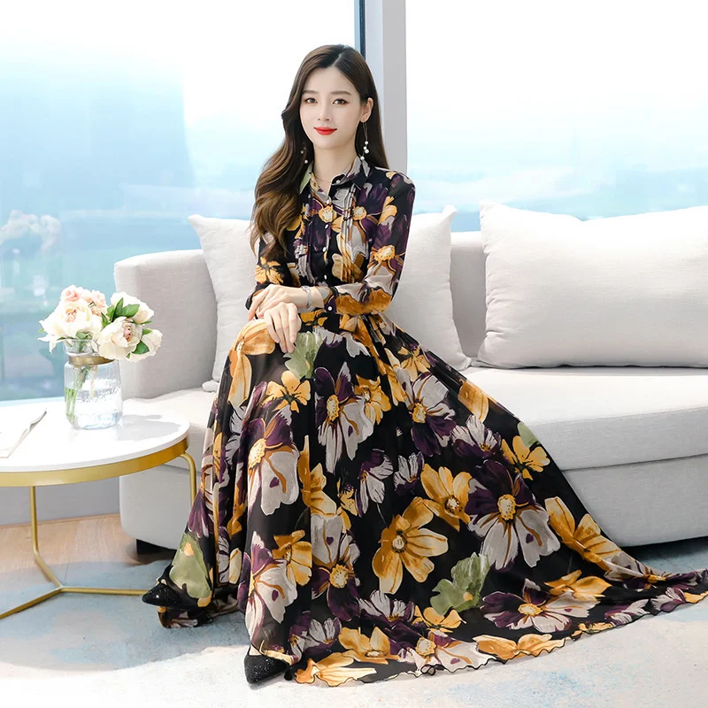 Autumn Korean version of long-sleeved chiffon dress floral over-the-knee dress temperament popular skirt large size stand collar 
Autumn Korean version of long-sleeved chiffon dress floral over-the-knee dress temperament popular skirt large size stand collar