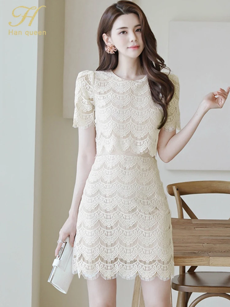 H Han Queen New Elegant O-Neck Office Pencil Dress Women Summer Sheath Lace Simple Slim Short Sleeve Work Party Bodycon Vestidos
H Han Queen New Elegant O-Neck Office Pencil Dress Women Summer Sheath Lace Simple Slim Short Sleeve Work Party Bodycon Vestidos