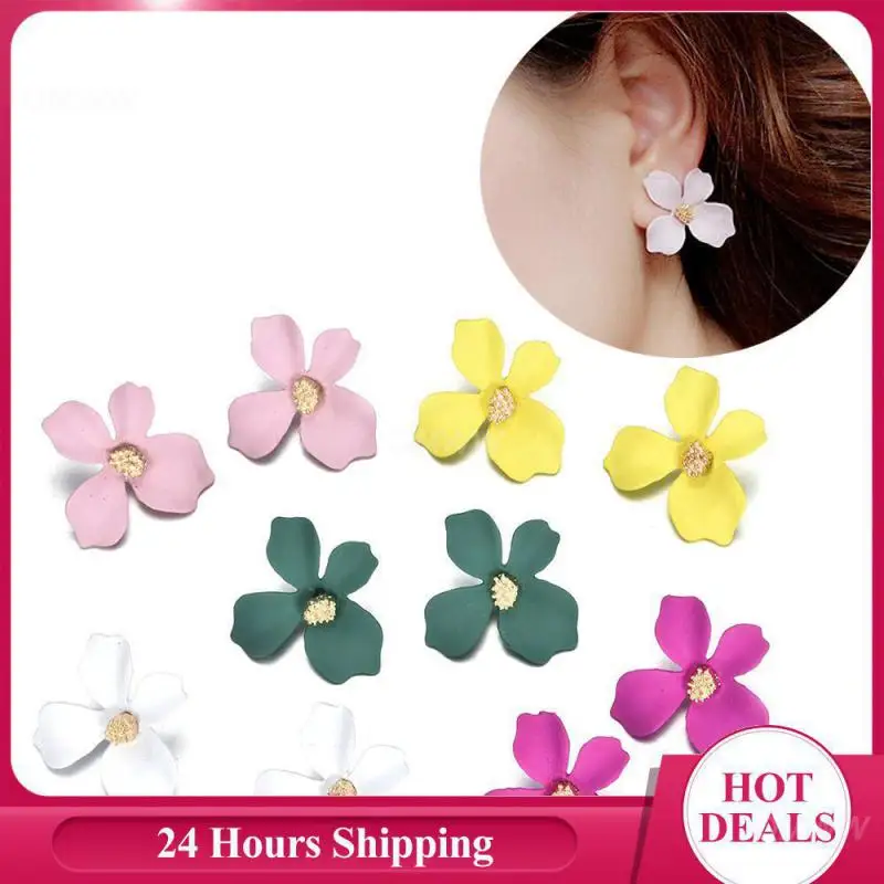 2021 New Flowers Stud Earrings Elegant Fashion Jewelry For Women Fine Jewellery Personality Cute Gift
2021 New Flowers Stud Earrings Elegant Fashion Jewelry For Women Fine Jewellery Personality Cute Gift