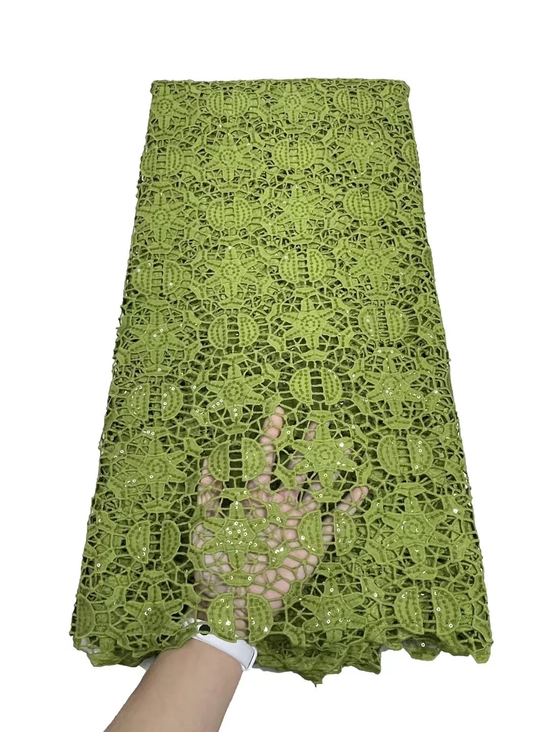 New Arrival African Guipure Cord Lace Fabric With Sequins 2022 High Quality French Water Soluble Cotton Lace Fabric Nigerian Sew
New Arrival African Guipure Cord Lace Fabric With Sequins 2022 High Quality French Water Soluble Cotton Lace Fabric Nigerian Sew