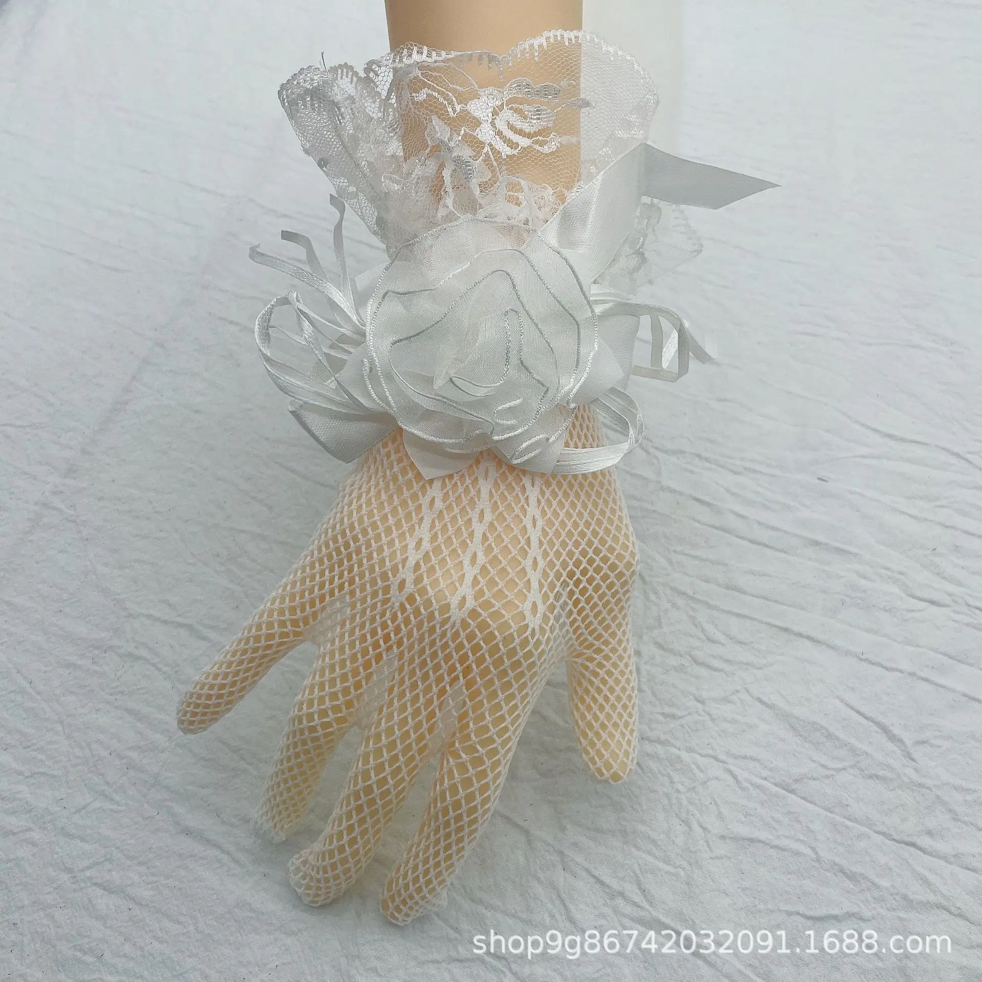 Girls Pearl Lace Bowknot Mesh Gloves Party Decoration Accessories Birthday Mittens Coronation Accessories Gift for Girls
Girls Pearl Lace Bowknot Mesh Gloves Party Decoration Accessories Birthday Mittens Coronation Accessories Gift for Girls