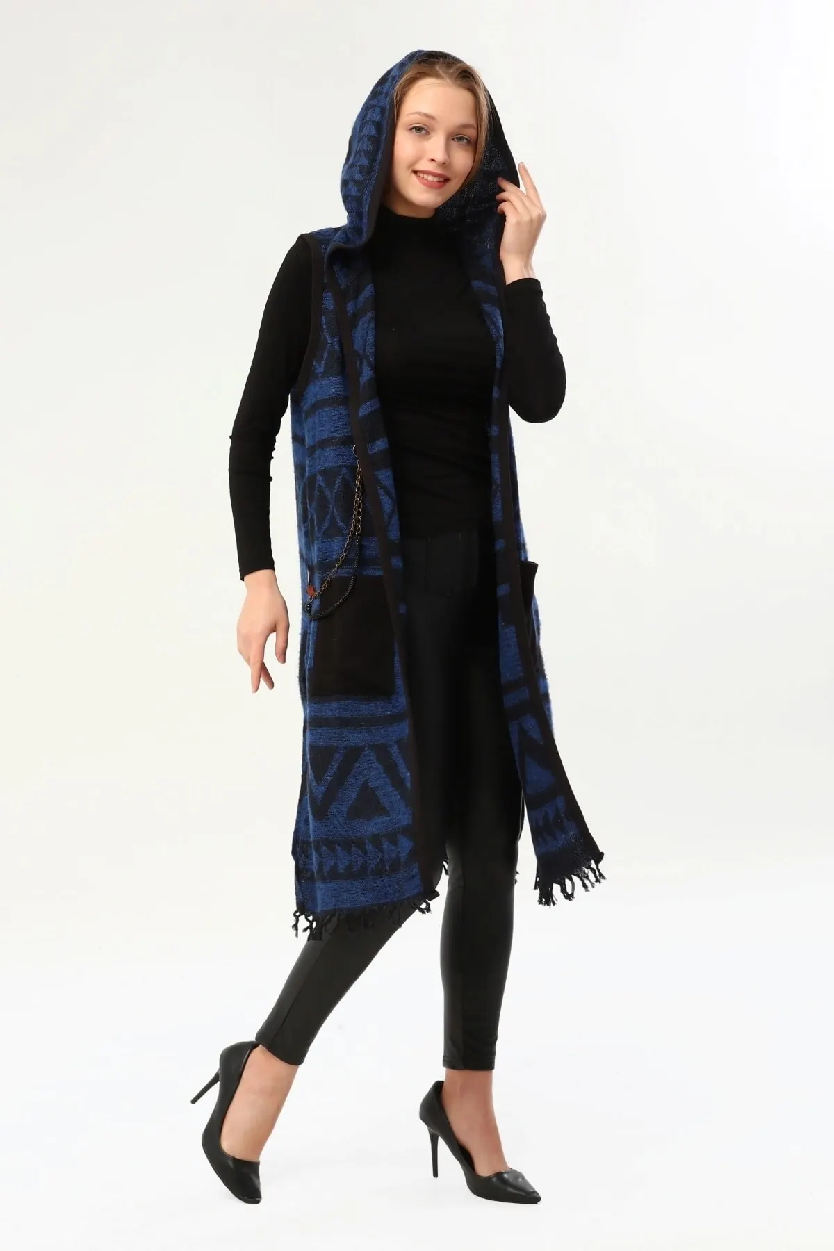 Women's Cardigan Hooded Chain Detailed Long Casual Knitted Quality Fashion Cardigan Sweaters Loose Sweater Jumper
Women's Cardigan Hooded Chain Detailed Long Casual Knitted Quality Fashion Cardigan Sweaters Loose Sweater Jumper
