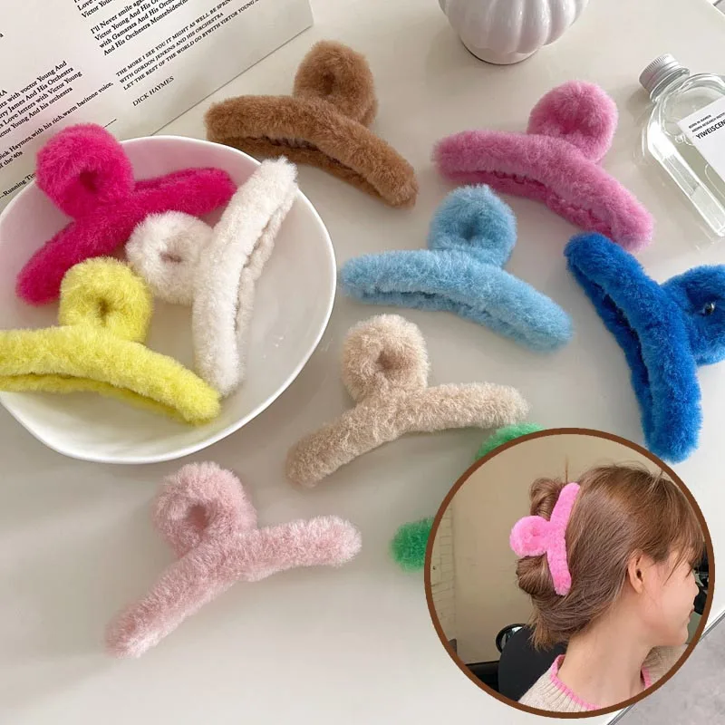 Winter Plush Large Hair Claws 13cm Fashion Hair Accessories Solid Color Big Shark Clip Furry Gripping Clip Faux Fur Hair Clips
Winter Plush Large Hair Claws 13cm Fashion Hair Accessories Solid Color Big Shark Clip Furry Gripping Clip Faux Fur Hair Clips