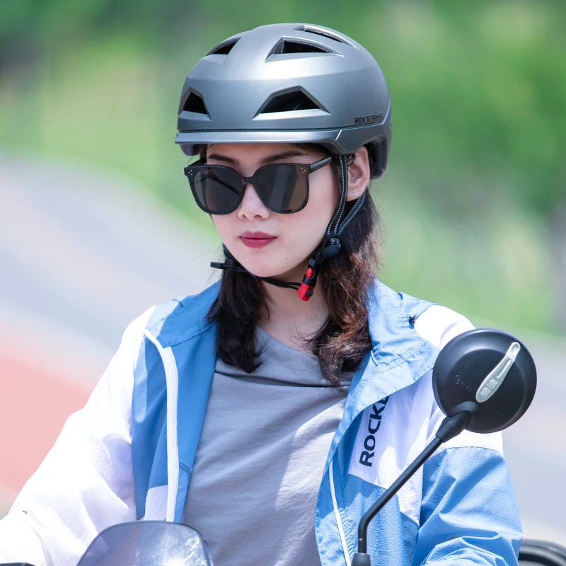 ROCKBROS Bike Helmet Men Women Ultralight Integrally-molded Motocycle Electric Bicycle Sport Anti-Sweat Safety Bicycle Helmet
ROCKBROS Bike Helmet Men Women Ultralight Integrally-molded Motocycle Electric Bicycle Sport Anti-Sweat Safety Bicycle Helmet