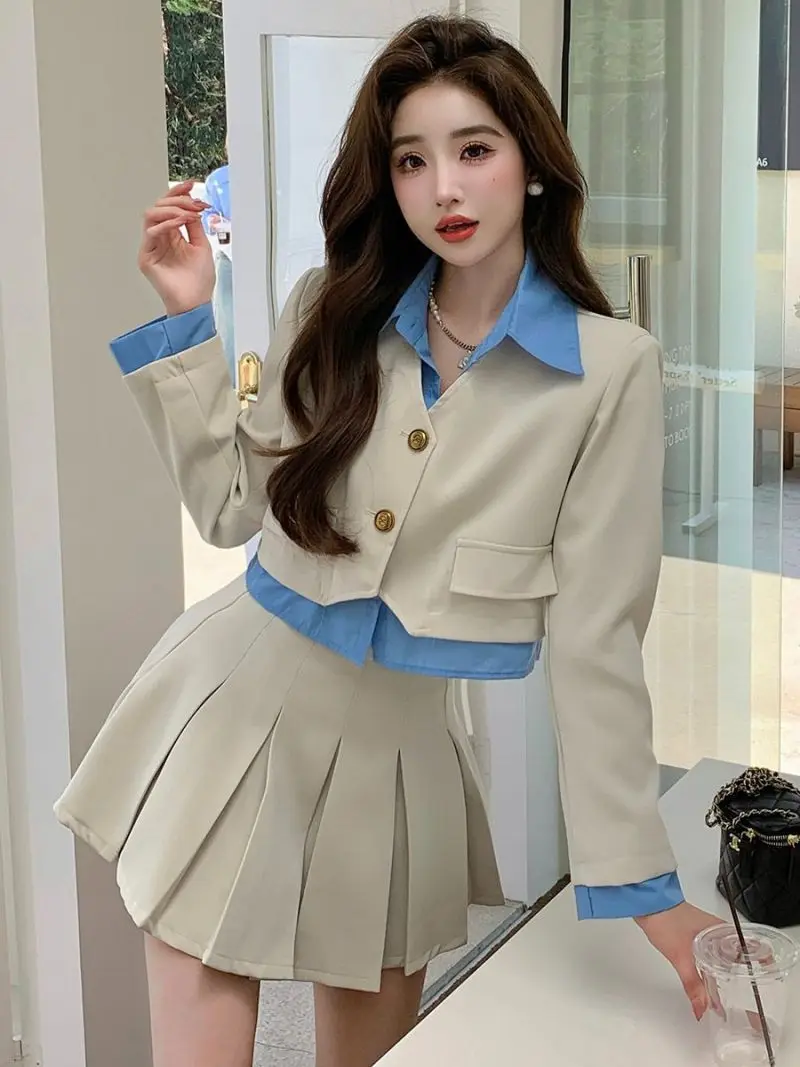 Women's Spring and Autumn Fashion Casual Patchwork Senior Sense Two-piece Women's Suit Jacket + High Waist Pleated Skirt Suit
Women's Spring and Autumn Fashion Casual Patchwork Senior Sense Two-piece Women's Suit Jacket + High Waist Pleated Skirt Suit