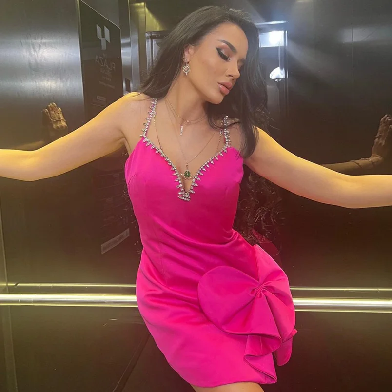 Crystals Starps Woman Clothes Bodycon Dress With Heart Sexy Party Dress For Day And Night Party Free Shipping Simple Dresses
Crystals Starps Woman Clothes Bodycon Dress With Heart Sexy Party Dress For Day And Night Party Free Shipping Simple Dresses
