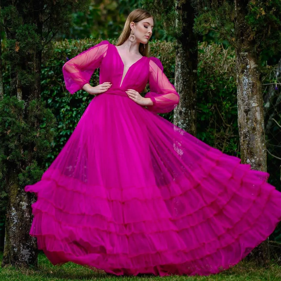 Long Sleeve Tulle Evening Dress A-Line Fuchsia Floor Length Zipper Back Formal Party Gowns for Women
Long Sleeve Tulle Evening Dress A-Line Fuchsia Floor Length Zipper Back Formal Party Gowns for Women