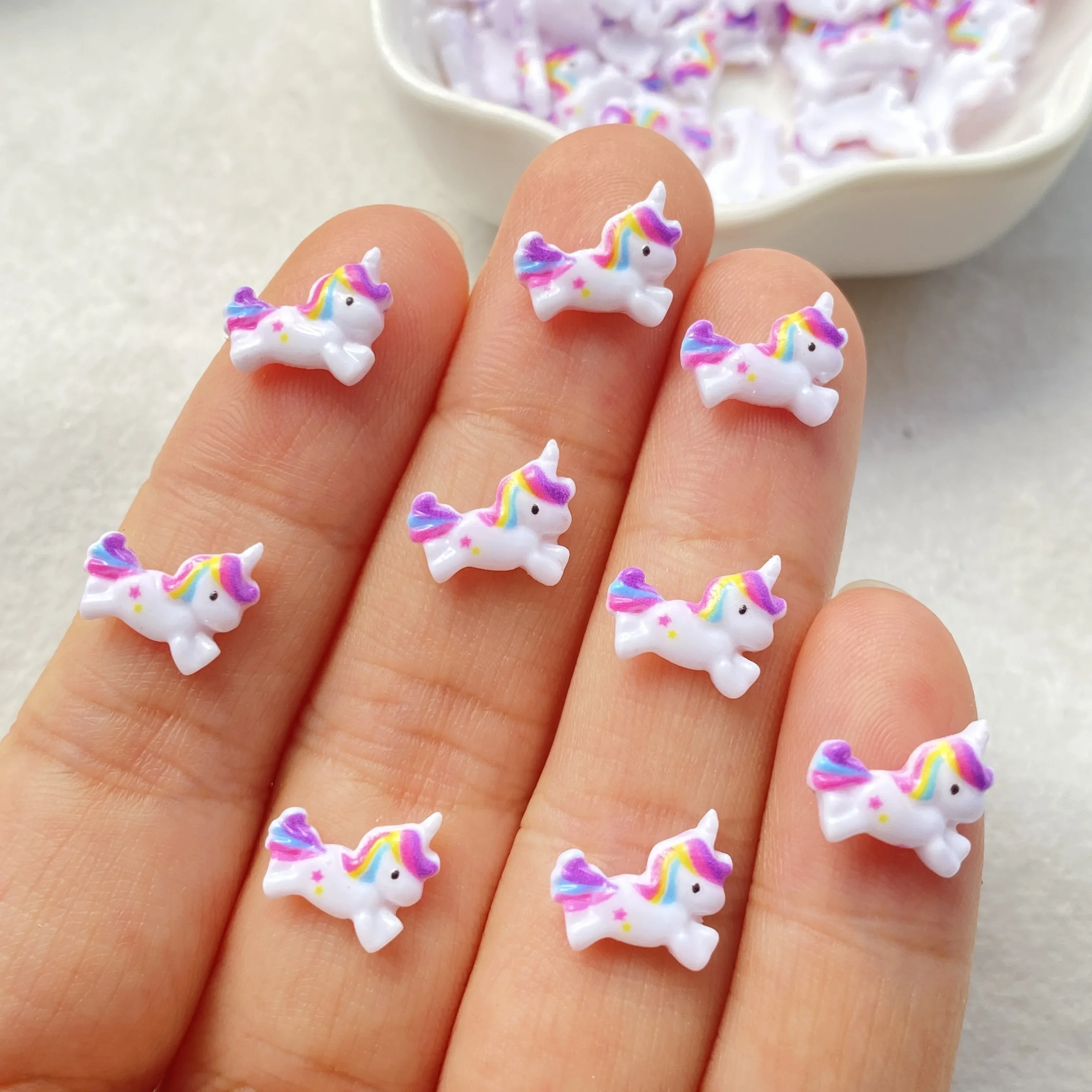 50 шт. дизайнерских подвесок для ногтей из полимера с единорогом
50 шт. дизайнерских подвесок для ногтей из полимера с единорогом