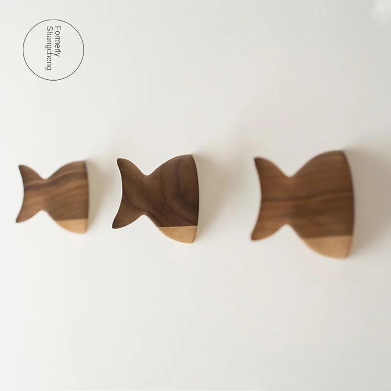 Original hand designed cartoon pattern refrigerator paste magnet solid wood log gift home decoration boutique
Original hand designed cartoon pattern refrigerator paste magnet solid wood log gift home decoration boutique