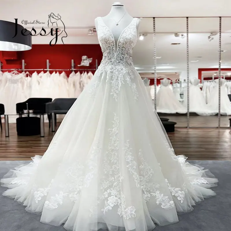 Elegant Wedding Dress Organza With Embroidery A-line Ball Gown V-neck Sleeveless Vintage Bride Dress Back Backless Robe De Marie
Elegant Wedding Dress Organza With Embroidery A-line Ball Gown V-neck Sleeveless Vintage Bride Dress Back Backless Robe De Marie