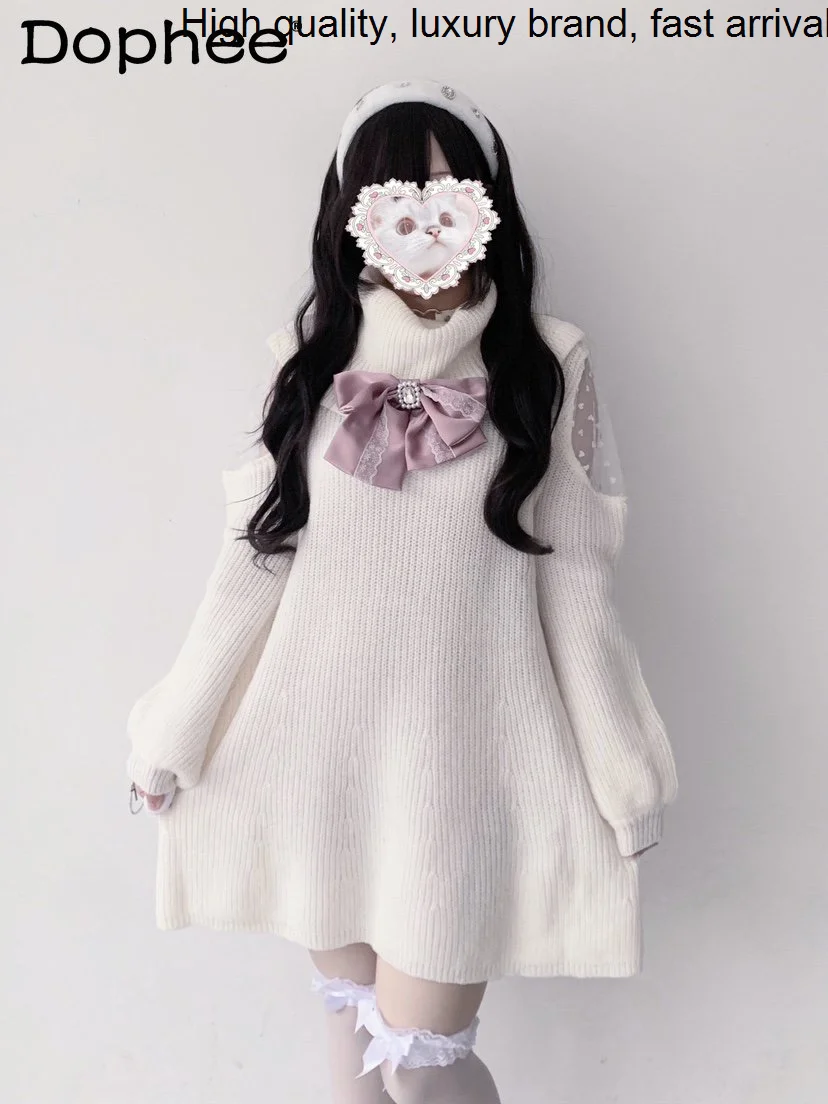 Женское платье с открытыми плечами, длинное кружевное платье в форме сердца, свободный Свитер оверсайз с воротником-хомутом и бантом в Стиле Лолита
Женское платье с открытыми плечами, длинное кружевное платье в форме сердца, свободный Свитер оверсайз с воротником-хомутом и бантом в Стиле Лолита