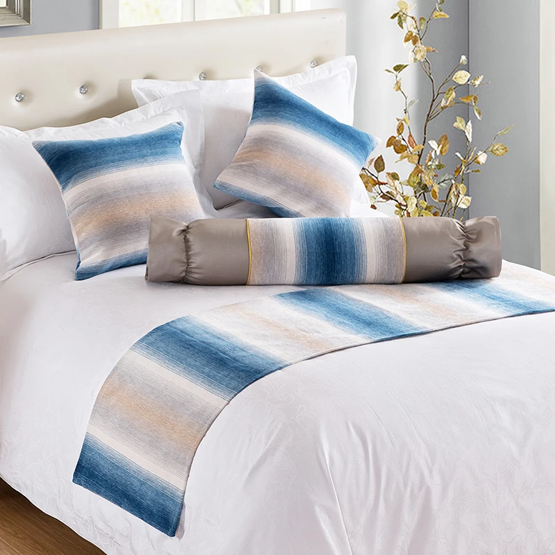 European Style Luxury Jacquard Bed Runner Throw Home Hotel Bedding Decoration Bed Flag Wedding Bedroom Bed Tail Towel Covers
European Style Luxury Jacquard Bed Runner Throw Home Hotel Bedding Decoration Bed Flag Wedding Bedroom Bed Tail Towel Covers