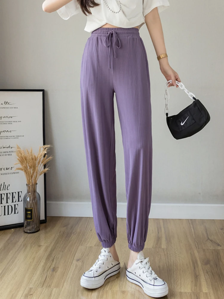 New Summer Women's Nine-point Pants Ice Silk Fashion Trend Loose Elegant Casual Office Sweatpants Women Women Bottoms Pants
New Summer Women's Nine-point Pants Ice Silk Fashion Trend Loose Elegant Casual Office Sweatpants Women Women Bottoms Pants