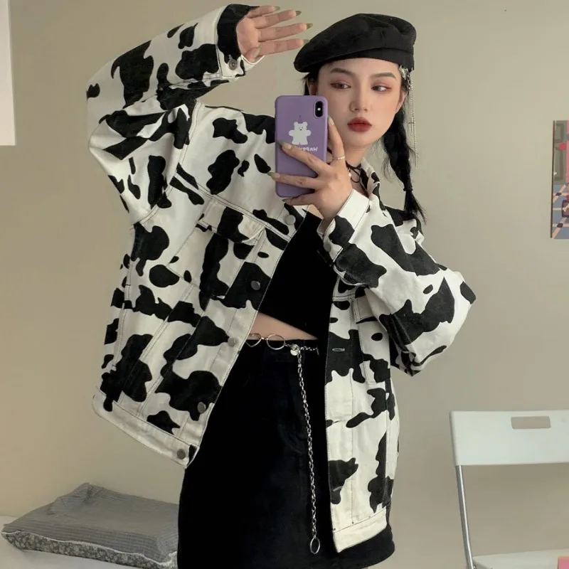 Spring Autumn Women's Long Sleeve Denim Jacket Cow Print Jean Jacket BF Harajuku Denim Jacket Loose Moto Outwear Biker Jackets
Spring Autumn Women's Long Sleeve Denim Jacket Cow Print Jean Jacket BF Harajuku Denim Jacket Loose Moto Outwear Biker Jackets