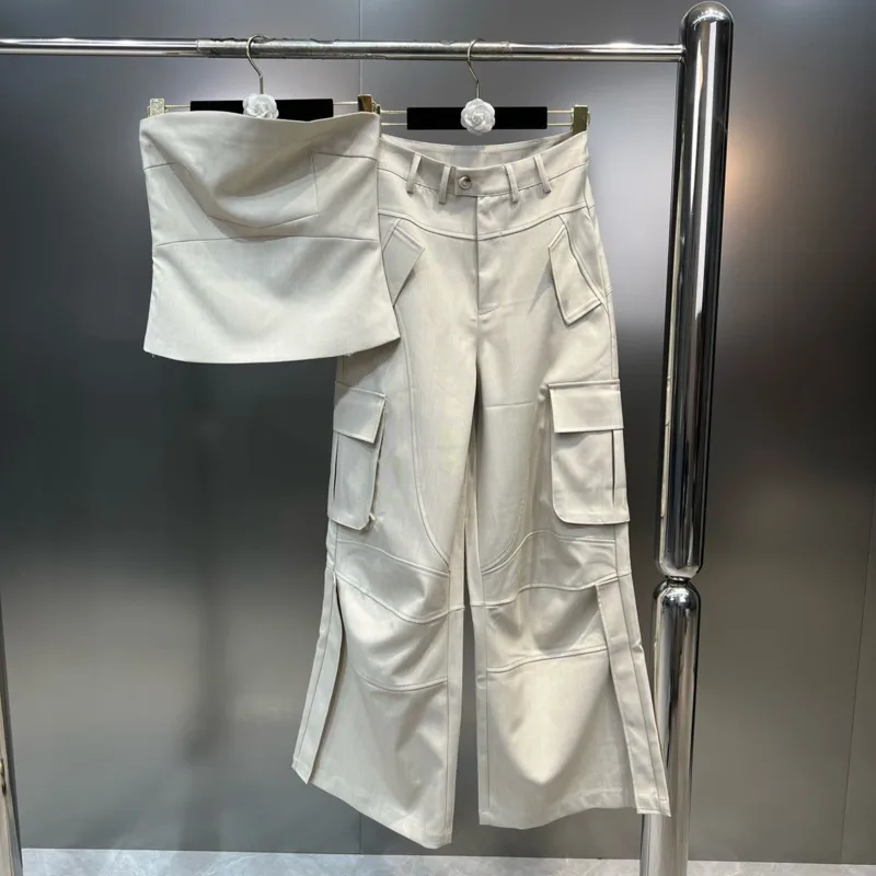 BORVEMAYS 2023 Summer New Sleeveless Solid Color Simple Slim Tank Tops + High Waist Pockets All-match Pants Two-piece Sets
BORVEMAYS 2023 Summer New Sleeveless Solid Color Simple Slim Tank Tops + High Waist Pockets All-match Pants Two-piece Sets