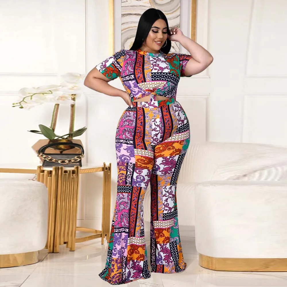 Комплект из двух предметов 2022, Летний Новый женский модный принт с коротким рукавом, расклешенные брюки, комплект из 2 предметов 
Комплект из двух предметов 2022, Летний Новый женский модный принт с коротким рукавом, расклешенные брюки, комплект из 2 предметов