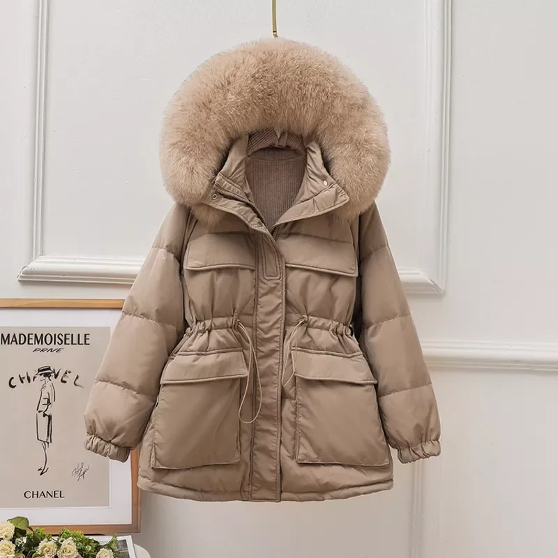 2022New White Duck Down Coat Winter Women 2021 Fashion New Hooded Fur Collar Thicken Warm Feather Clothing Female Parka Overcoat
2022New White Duck Down Coat Winter Women 2021 Fashion New Hooded Fur Collar Thicken Warm Feather Clothing Female Parka Overcoat