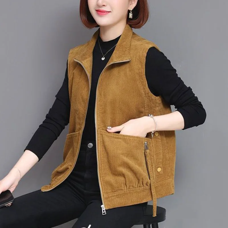 Corduroy Vest for Women 2023 Spring Autumn Casual Loose Wear Waistcoat Jacket Fashion Wild Female Sleeveless Vests Coat Q312
Corduroy Vest for Women 2023 Spring Autumn Casual Loose Wear Waistcoat Jacket Fashion Wild Female Sleeveless Vests Coat Q312