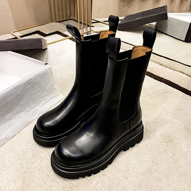New PU Leather Autumn Botas De Mujer Thick Bottom Chelsea Boots Spring Short Boots Fashion Women Thick Bottom Black Short Boots
New PU Leather Autumn Botas De Mujer Thick Bottom Chelsea Boots Spring Short Boots Fashion Women Thick Bottom Black Short Boots