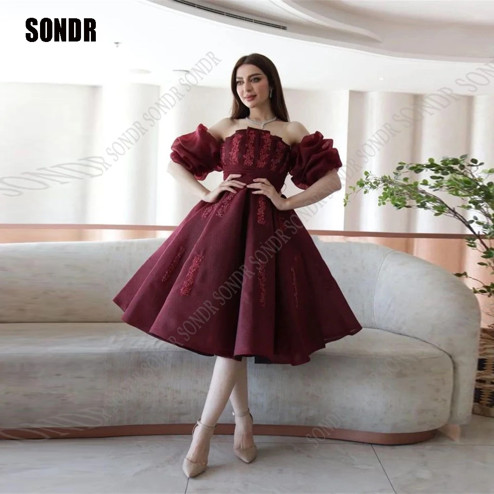 

SONDR Dark Red A Line Lace Formal Prom Party Dresses Appliques Short Evening Party Ball Gowns Graduation Homecoming Dress