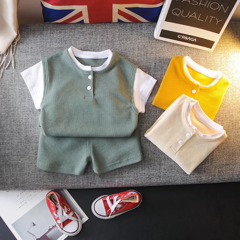 Baby children's suit new summer new boys' sleeveless round neck short sleeve suit baby boys' loose casual shorts two-piece set
Baby children's suit new summer new boys' sleeveless round neck short sleeve suit baby boys' loose casual shorts two-piece set