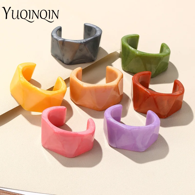 New Vintage Big Wide Cuff Bangles for Women Geometric Colorful Resin Open Bracelet & Bangle Charms Irregular Fashion Jewelry
New Vintage Big Wide Cuff Bangles for Women Geometric Colorful Resin Open Bracelet & Bangle Charms Irregular Fashion Jewelry
