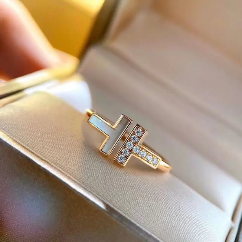Disney Sterling Silver Ring for WomeninsAdjustable Opening White Shell Diamond-Embedded Couple Couple Rings Birthday Gift Female
Disney Sterling Silver Ring for WomeninsAdjustable Opening White Shell Diamond-Embedded Couple Couple Rings Birthday Gift Female
