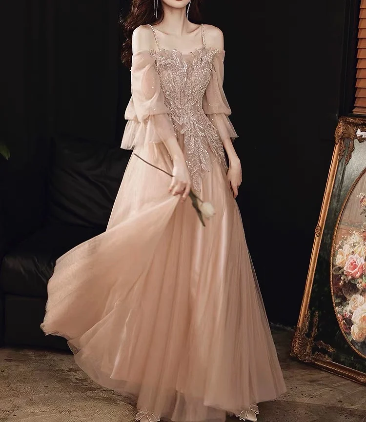 Champagne Evening Bridesmaid Dresses Spaghetti Strap Sexy Off-the Shoulder 3/4 Sleeve Applique Beading Formal Prom Party Gowns
Champagne Evening Bridesmaid Dresses Spaghetti Strap Sexy Off-the Shoulder 3/4 Sleeve Applique Beading Formal Prom Party Gowns