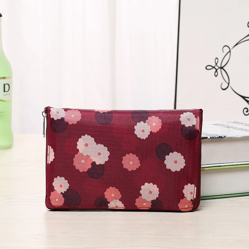 Portable supermarket folding shopping bag Reusable Convenient storage bag Large capacity Eco friendly shop bag Home Organizer
Portable supermarket folding shopping bag Reusable Convenient storage bag Large capacity Eco friendly shop bag Home Organizer