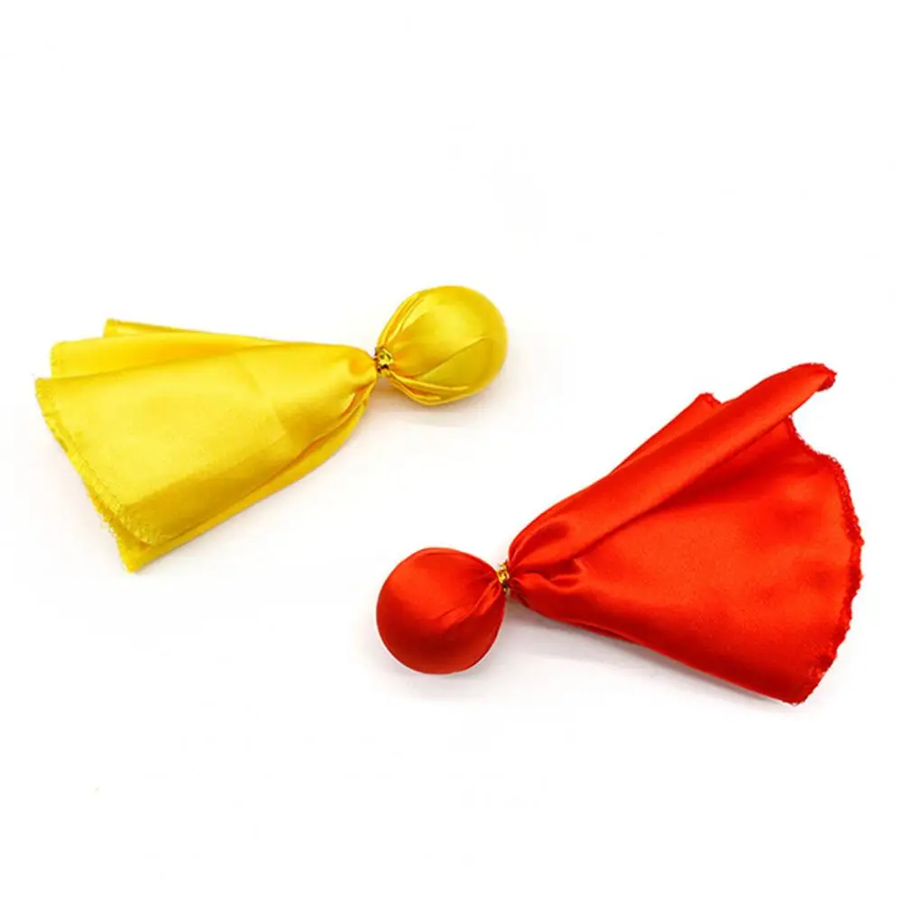Penalty Flag Eye-catching Hand Comfort American Football Game Throwing Flag Ultralight Referee Props Streamer for Football
Penalty Flag Eye-catching Hand Comfort American Football Game Throwing Flag Ultralight Referee Props Streamer for Football