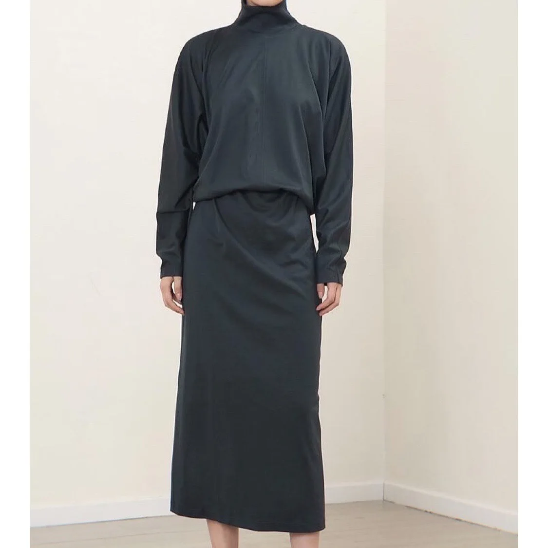 Women Dress Thin Bat Sleeve Cotton Waist Long Retro High Collar Waist Dress 21 Autumn and Winter Women
Women Dress Thin Bat Sleeve Cotton Waist Long Retro High Collar Waist Dress 21 Autumn and Winter Women