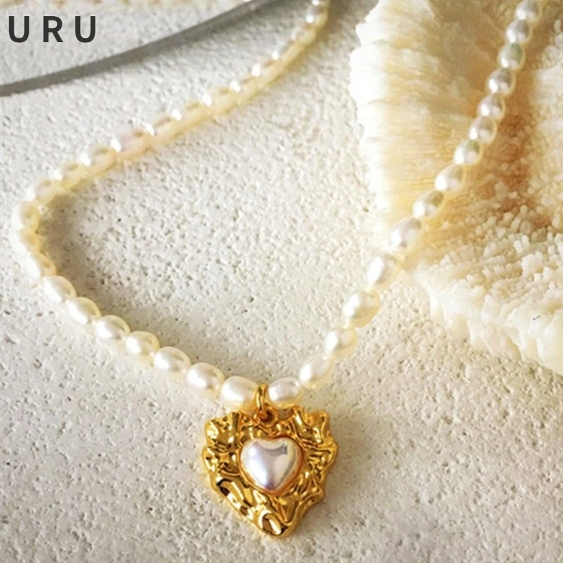 Fashion Jewelry Natural Freshwater Pearl Necklace Hot Selling Elegant Design One Layer Golden Heart Pendant Necklace For Women
Fashion Jewelry Natural Freshwater Pearl Necklace Hot Selling Elegant Design One Layer Golden Heart Pendant Necklace For Women