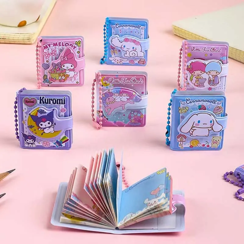 Kawaii Sanrio Kuromi Mymelody Cinnamoroll Stellalou Lotso брелок мини-книга блокнот портативный маленький размер аниме игрушки для девочек
Kawaii Sanrio Kuromi Mymelody Cinnamoroll Stellalou Lotso брелок мини-книга блокнот портативный маленький размер аниме игрушки для девочек