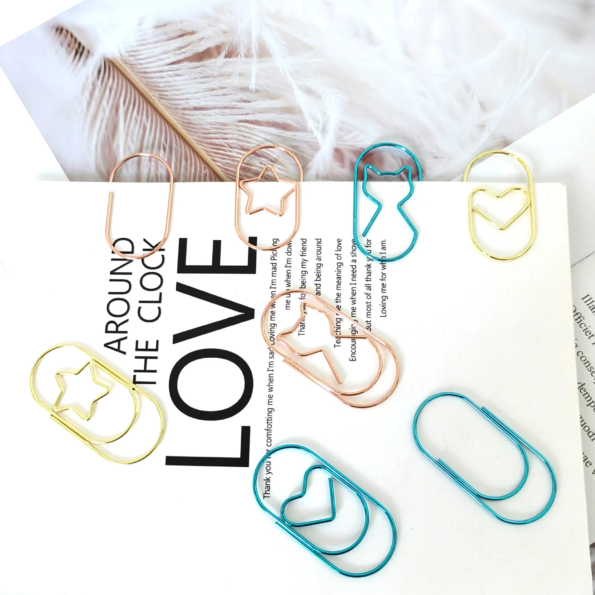 10pcs Creative Heart-Shaped Paper Clip Metal Paper Clip 50mm Large Binder Office Supplies Bookmark Photo Clip Memo Ticket Clip
10pcs Creative Heart-Shaped Paper Clip Metal Paper Clip 50mm Large Binder Office Supplies Bookmark Photo Clip Memo Ticket Clip