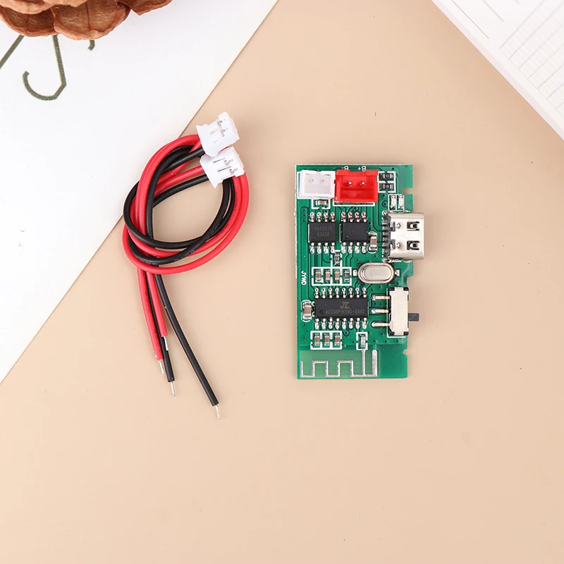 1PC 4 OHMS 3W Mono Bluetooth Power Amplifier PCBA Battery Charging Function 3.7V Lithium Battery Bluetooth Module
1PC 4 OHMS 3W Mono Bluetooth Power Amplifier PCBA Battery Charging Function 3.7V Lithium Battery Bluetooth Module