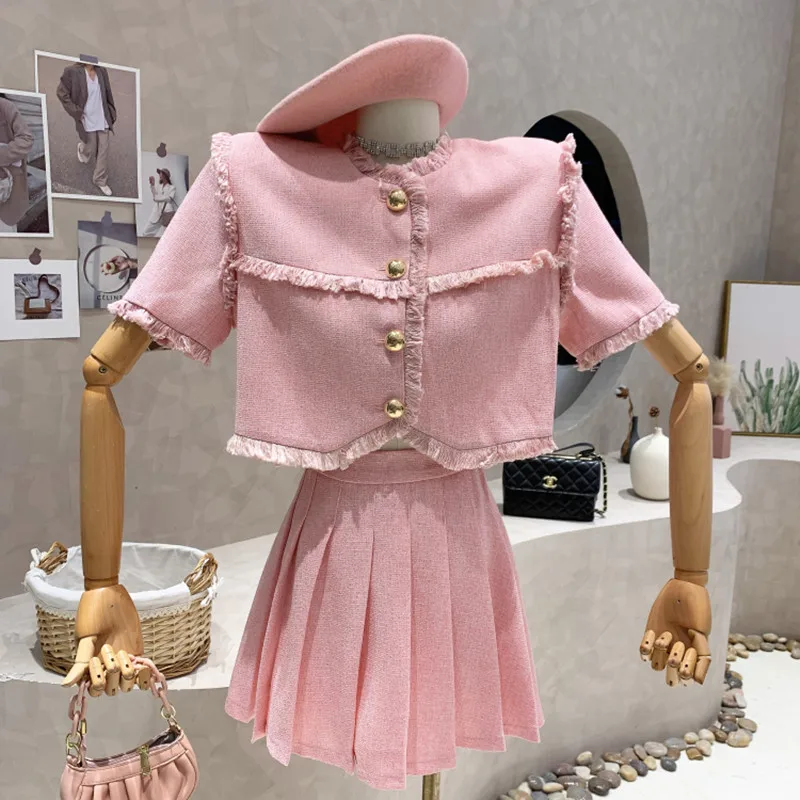New Women's Clothing 2022 Summer Temperament tweed coat Top + high waist thin pleated skirt two-piece set
New Women's Clothing 2022 Summer Temperament tweed coat Top + high waist thin pleated skirt two-piece set